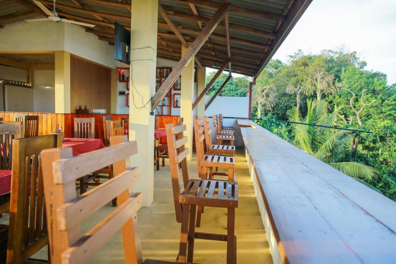 Htn Bay Resort Weligama Extérieur photo